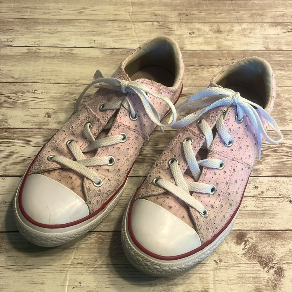 Converse 4 (Kids) Pink Star Cutout Sneakers